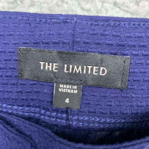 The Limited Shorts Womens Size 4 Navy Blue Waffle Weave Tailored Short Chino - Picture 8 of 16